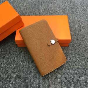 stylish Hermes dogon duo wallet for women
